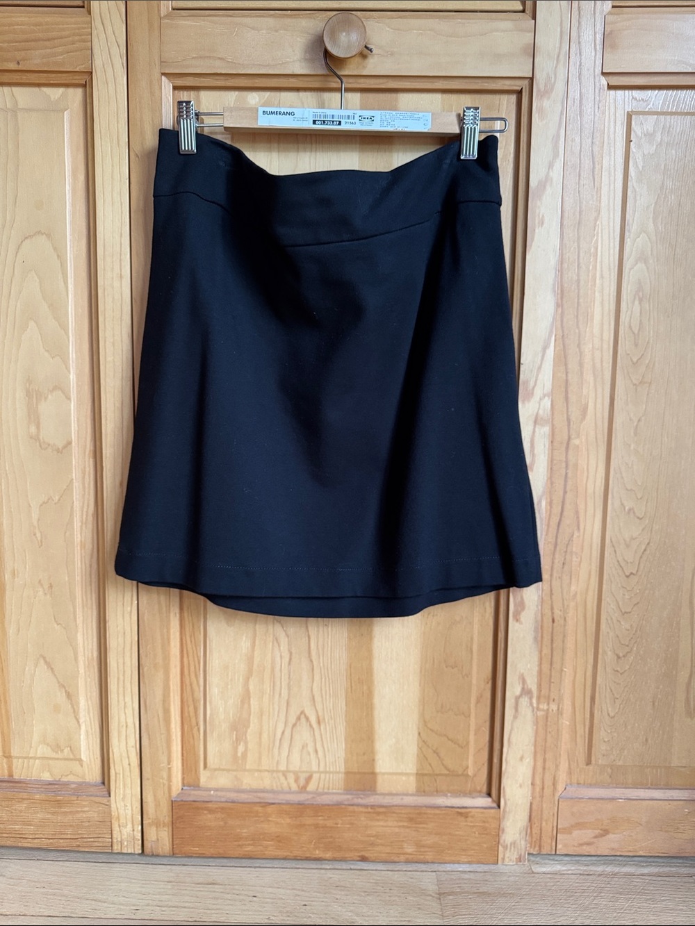 Banana Republic- Classic Black Women's Mini Skirt